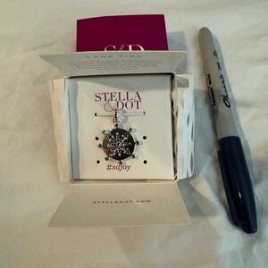 Stella & Dot Silver Star/Compass Charm